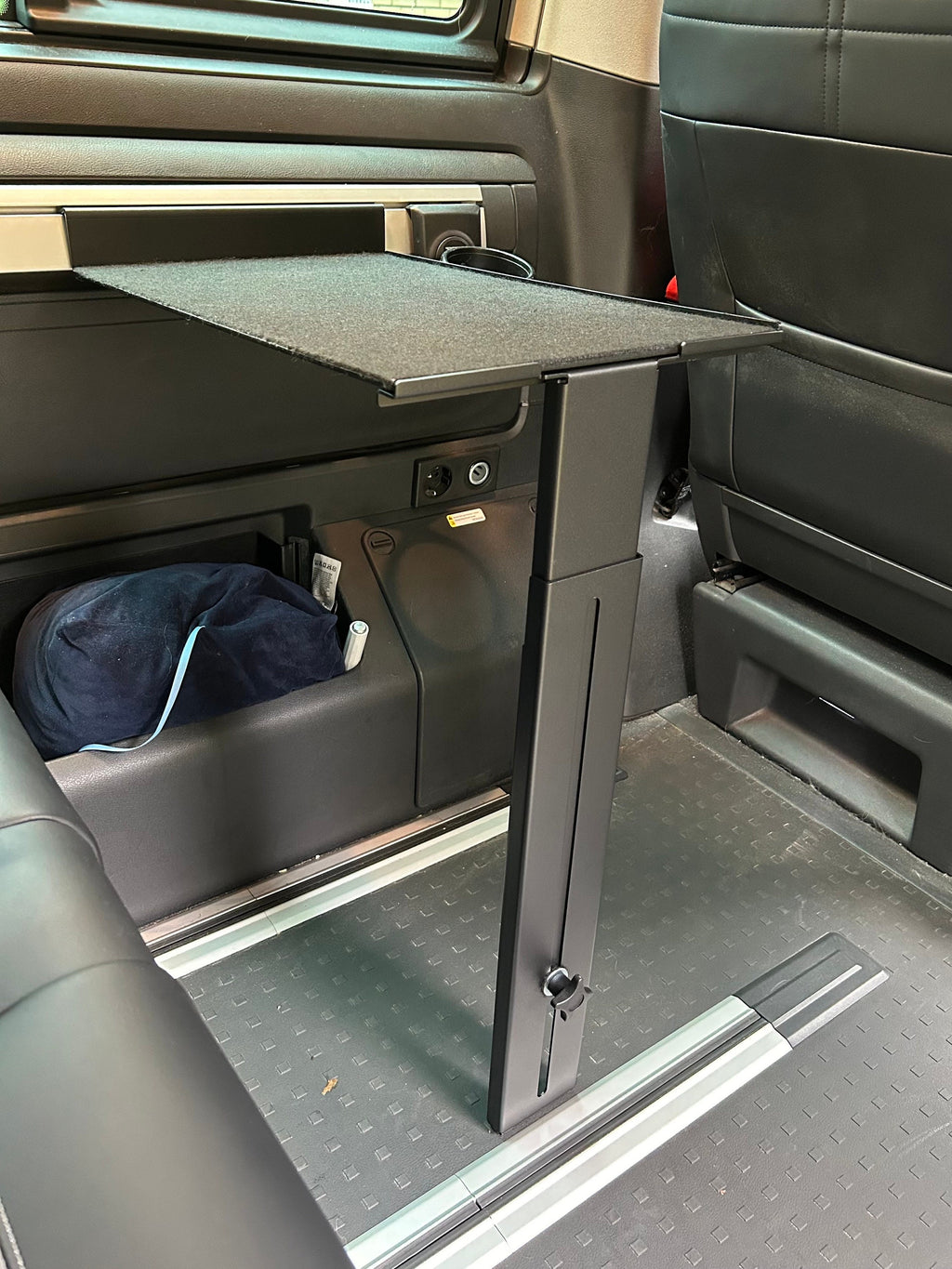 Small table and leg for VW Grand California