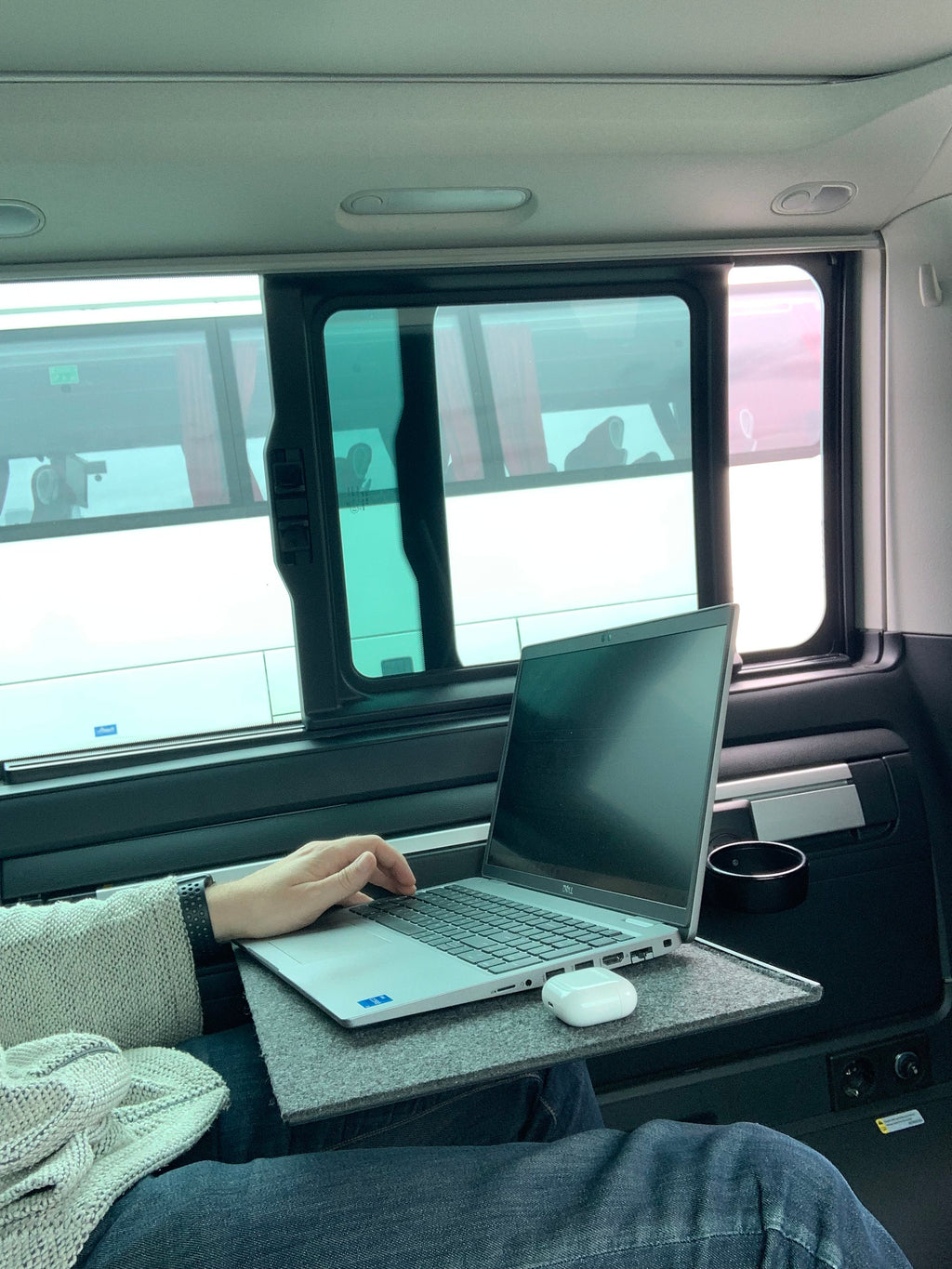 Leg and small table for VW California Beach, Multivan T5 T6 T6.1